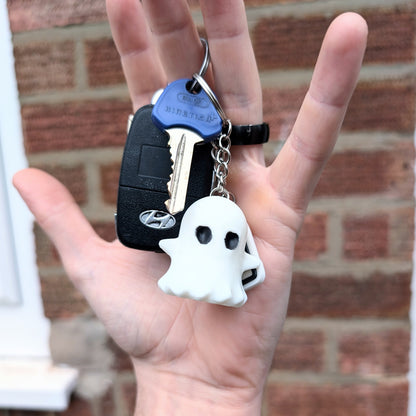 Ghosty Keychain – Spooky Cute Halloween Ghost Charm 👻